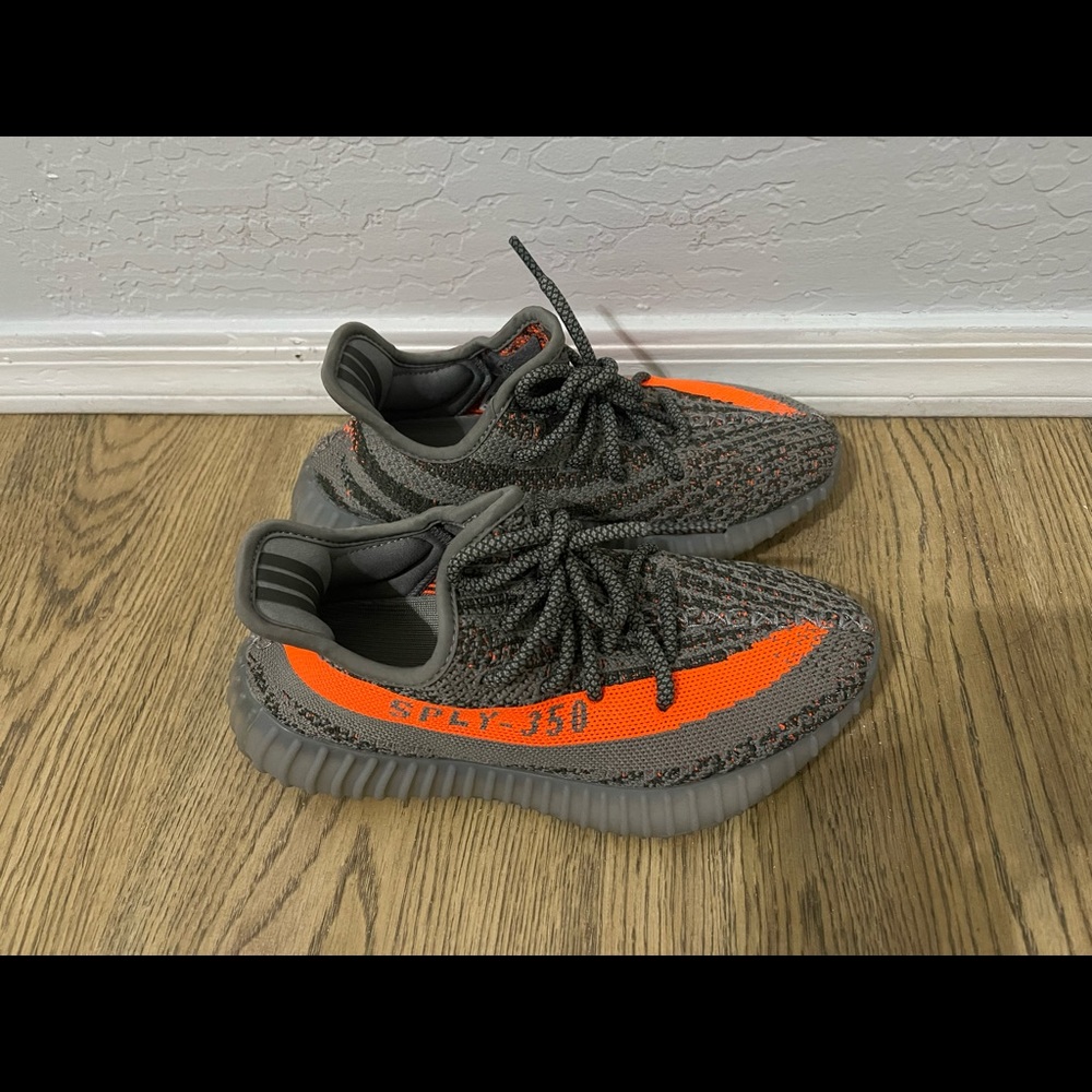 Yeezy 350 100% authentic